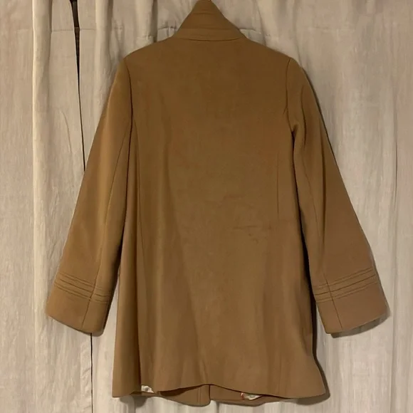 Heavy Winter Coat - Picture 4 of 4